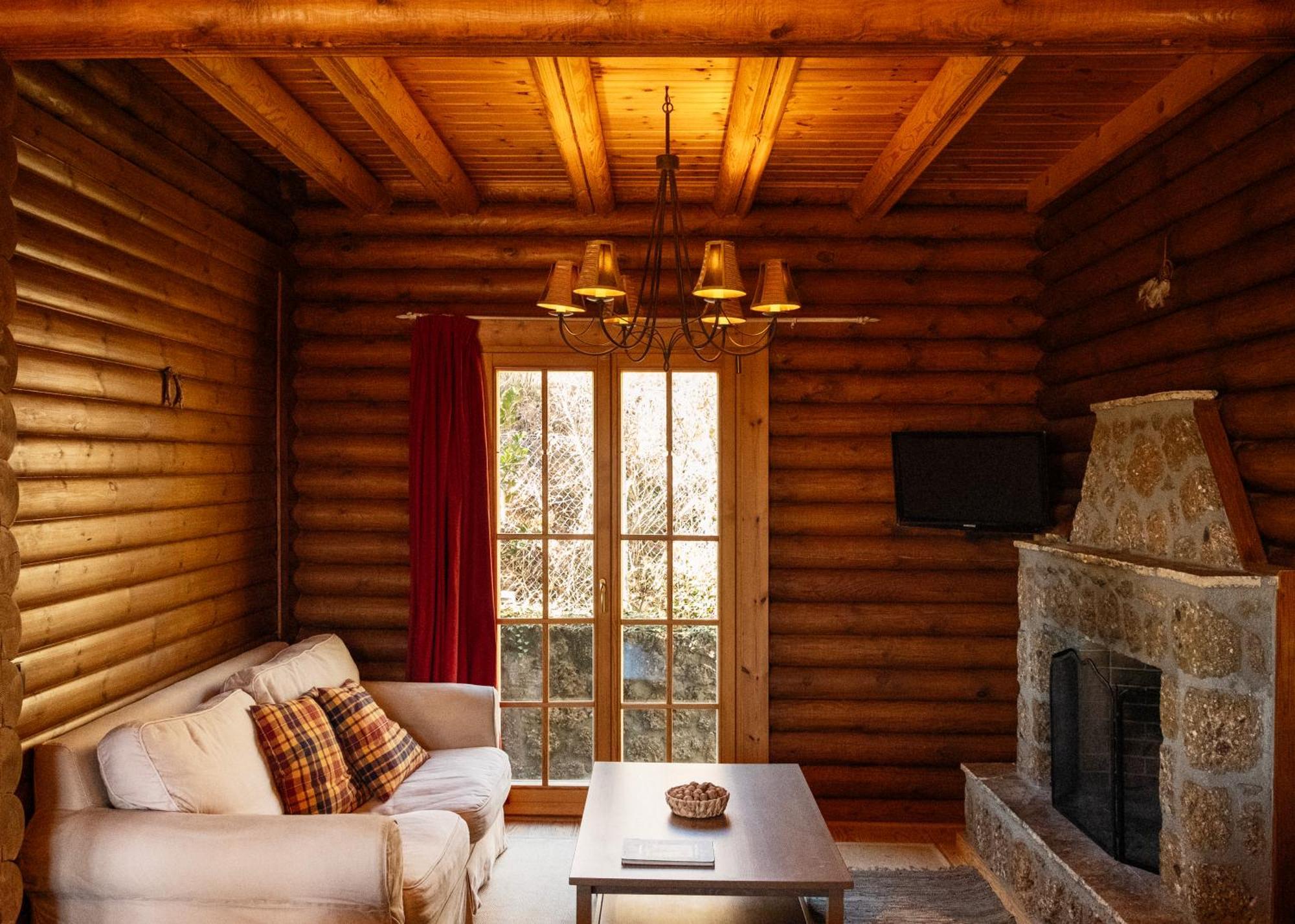 Paradise Chalet Ano Trikala Exterior foto